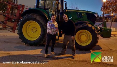 Agrícola Noroeste entrega John Deere 6195M  a Jorge