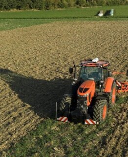 El M7004 se convierte en autónomo: Kubota incorpora la automatización inteligente a una plataforma de total fiabilidad