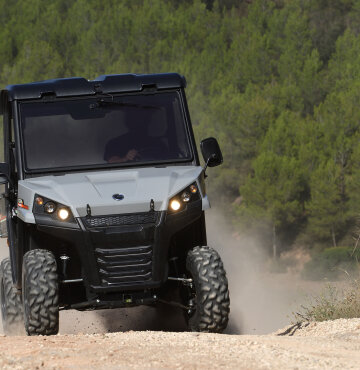  CORVUS presenta su gama completa de UTVs en DEMOAGRO 2025, incluido el nuevo y esperado modelo GX4s: motor gasolina y chasis “small”.