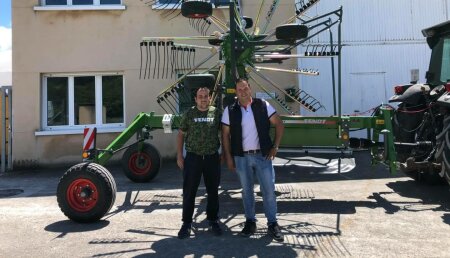 Agrícola Patricio entrega Fendt Former 671 a Ganadería Fernandez, de Llaneces de Calleras, Tineo 