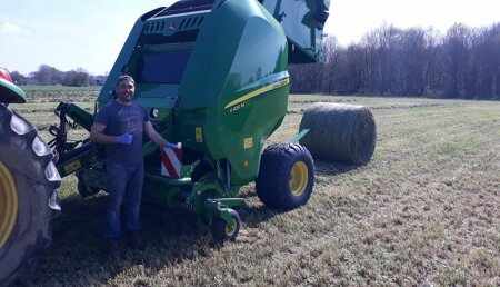 Agricola Noroeste entrega John Deere V451M CON MAXICUT a JOAQUIN