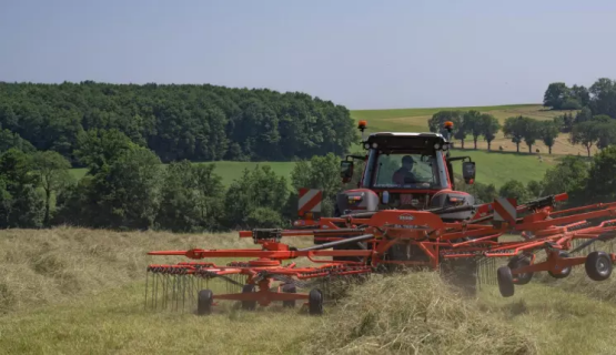 Hilerador suspendido de doble rotor con descarga central GA 7631 P