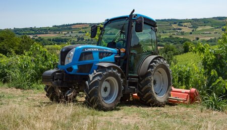 LANDINI MUESTRA SUS TRACTORES ESPECIALIZADOS EN EXPOLIVA