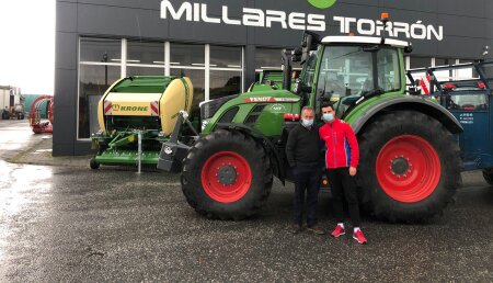 Millares Torron entrega  Fendt 718 gen6 a casa roxa de saa