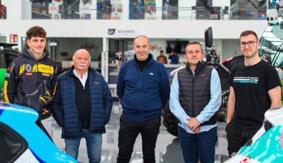 Maxideza se une como patrocinador del equipo FGA Junior Team