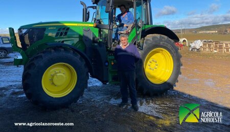 Agrícola Noroeste entrega John Deere 6155M a Hnos Panero