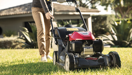 Honda presenta un nuevo cortacésped para el aficionado exigente