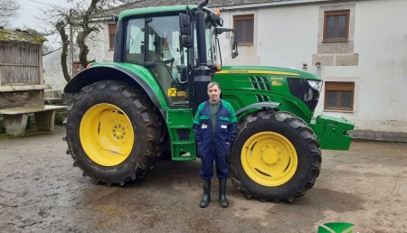 Agrícola Noroeste entrega  John Deere 6120M a Garcia Villares SC