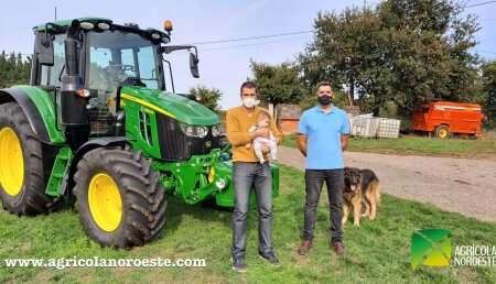 Agrícola Noroeste  entrega John Deere 6120M a Jose Antonio