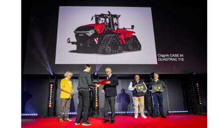 La eficiencia y la ergonomía ganan el máximo galardón polaco para el Case IH Quadtrac 715