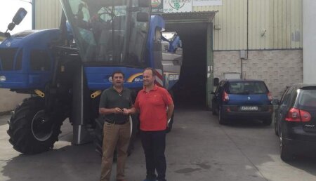 Coberma ha entregado la segunda vendimiadora a Viticampo