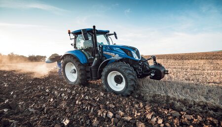 New Holland Agriculture amplia la reconocida Serie T6 con los nuevos modelos T6.180 Auto Command y T6.180 Dynamic Command