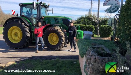 Agrícola Noroeste entrega John Deere 6215R  a Quesería  Artesanal Campo Prieto