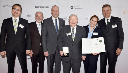 Helmut Claas fue galardonado con la Medalla Diesel