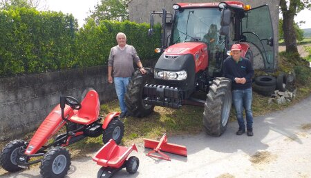 Agricola Calvo entrega CASE IH farmall 75A a Antonio Peña Gavieiro