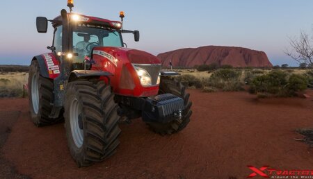 X tractor Around the World, 12 personas y 4 tractores McCormick hacia los confines del mundo