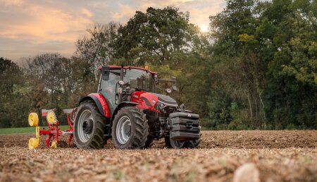 Nuevo Case IH Farmall C: más rendimiento, funciones y opciones