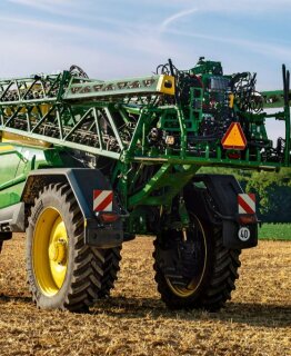 John Deere amplía la gama de pulverizadores 500R con mayor capacidad de depósito y tecnología avanzada de barras