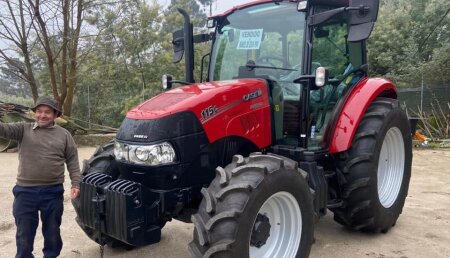 Agricola Calvo entrega CASE IH FARMALL 115 C a MANUEL DE JESÚS PIPA en Ribadavia (Ourense)