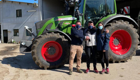 Maxideza entrega a Casa Roke S.c. , de Monterroso, Lugo,  Fendt 718