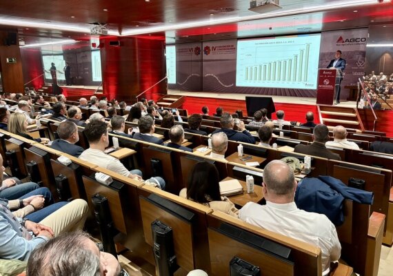 Fendt pone en valor su crecimiento tras lograr récord de unidades en 2025 en la IV Convención de Concesionarios de AGCO Iberia