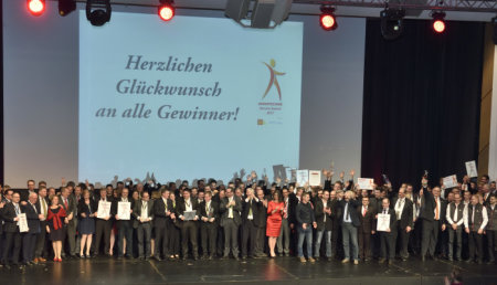 Simplemente los mejores: Fendt y su red de concesionarios logran el Premio de Servicio AGRARTECHNIK y el Premio 2017 a la innovación de maquinaria agrícola
