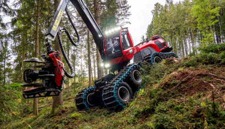 La revolución forestal llega a España: Hitraf entrega la primera Komatsu 951XC