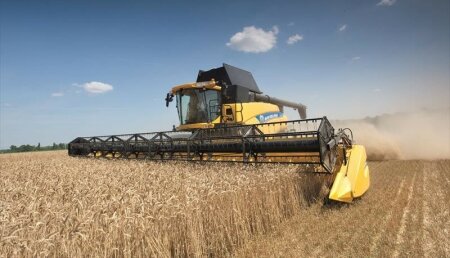 COSECHADORA NEW HOLLAND CR: 15% MAS DE CAPACIDAD; CALIDAD Y PRODUCTIVIDAD INCREMENTADAS