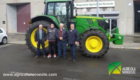 Agrícola Noroeste Entrega John Deere 6175M a Granxa O Canteiro