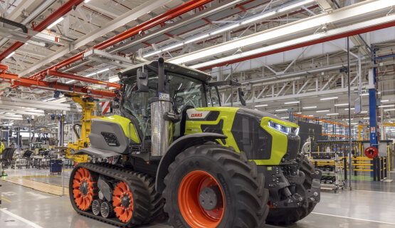 Inicio de la producción del AXION 9 CMATIC y el ARION 6.190 CMATIC: CLAAS invierte en el futuro en Le Mans