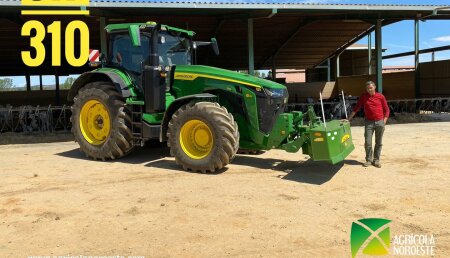 Agrícola Noroeste entrega John Deere 8R - 310 a RIBE SC