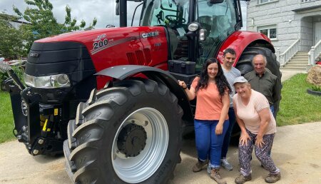 Agricola Calvo entrega CASE IH puma 200 CVX DRIVE a GANADERÍA GÓMEZ ,SC en Ribado - Cubelo ( Palas de Rey )