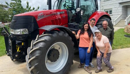 Agricola Calvo entrega CASE IH puma 200 CVX DRIVE a GANADERÍA GÓMEZ ,SC en Ribado - Cubelo ( Palas de Rey )