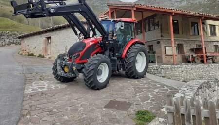 Agrícola Patricio entrega Valtra A134