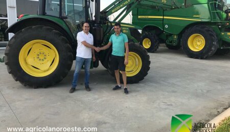 Agrícola Noroeste entrega John Deere 6130M a s.c.  Ribe