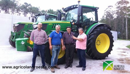 Agricola Noroeste entrega John deere 6155R autopower de Granxa Riveiro de Magro (Vimianzo)