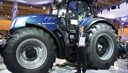 El tractor T7.315 es designado Máquina del Año 2016 en la feria Agritechnica