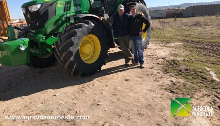 Agrícola Noroeste Entrega john Deere  6175R a Perfectos Jiménez