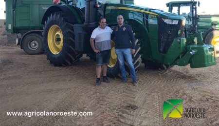 Agrícola Noroeste entrega John Deere  8245R a La Polvorosa SC 