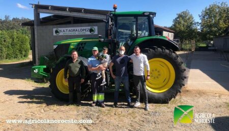 Agrícola Noroeste entrega John Deere 6175M a Faustino y Jose son 2 socios de Santiso (A Coruña)