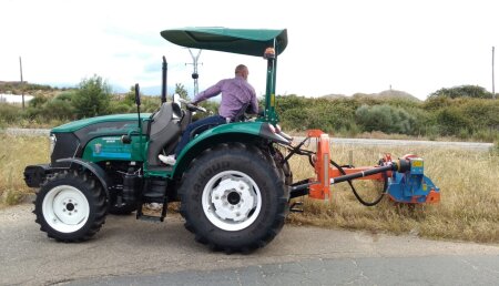Talleres FCS entrega  Arbos 3055 DT al Ayuntamiento de Jaraiz de la Vera 