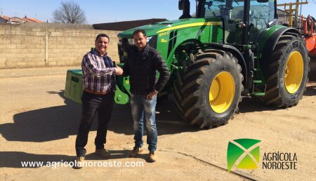 Agricola Noroeste Entrega John Deere  8345R a Nivelaciones Carremar S.L  en la provincia de León. 