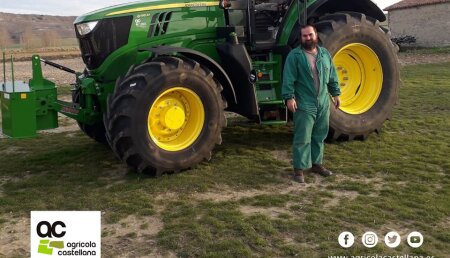 Agrícola Castellana entrega en Villaviudas (Palencia)  John Deere 6195M con equipo de autoguiado a Javier Diez Garcia