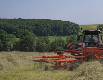 Hilerador suspendido de doble rotor con descarga central GA 7631 P