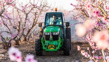 JOHN DEERE AÑADE LOS CULTIVOS ESPECIALES A LA DIGITALIZACIÓN Y CONTROL DE COSTES CON SU DISPOSITIVO SCG 