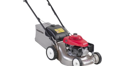 Honda mejora la gama de cortacéspedes IZY
