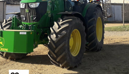 Agrícola Castellana entrega  John Deere 6250R en Gaton de Campos (Valladolid) 