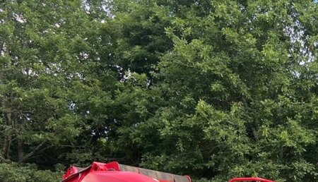 Agricola Calvo entrega  ELY v160 a Antonio Peña Gavieiro de Vilance ( Antas de Ulla )