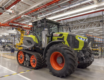 Inicio de la producción del AXION 9 CMATIC y el ARION 6.190 CMATIC: CLAAS invierte en el futuro en Le Mans